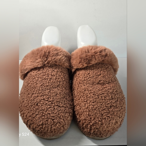 Koolaburra by Ugg Peachee Faux Shearling Slippers Brown Size 10 - Picture 2 of 14